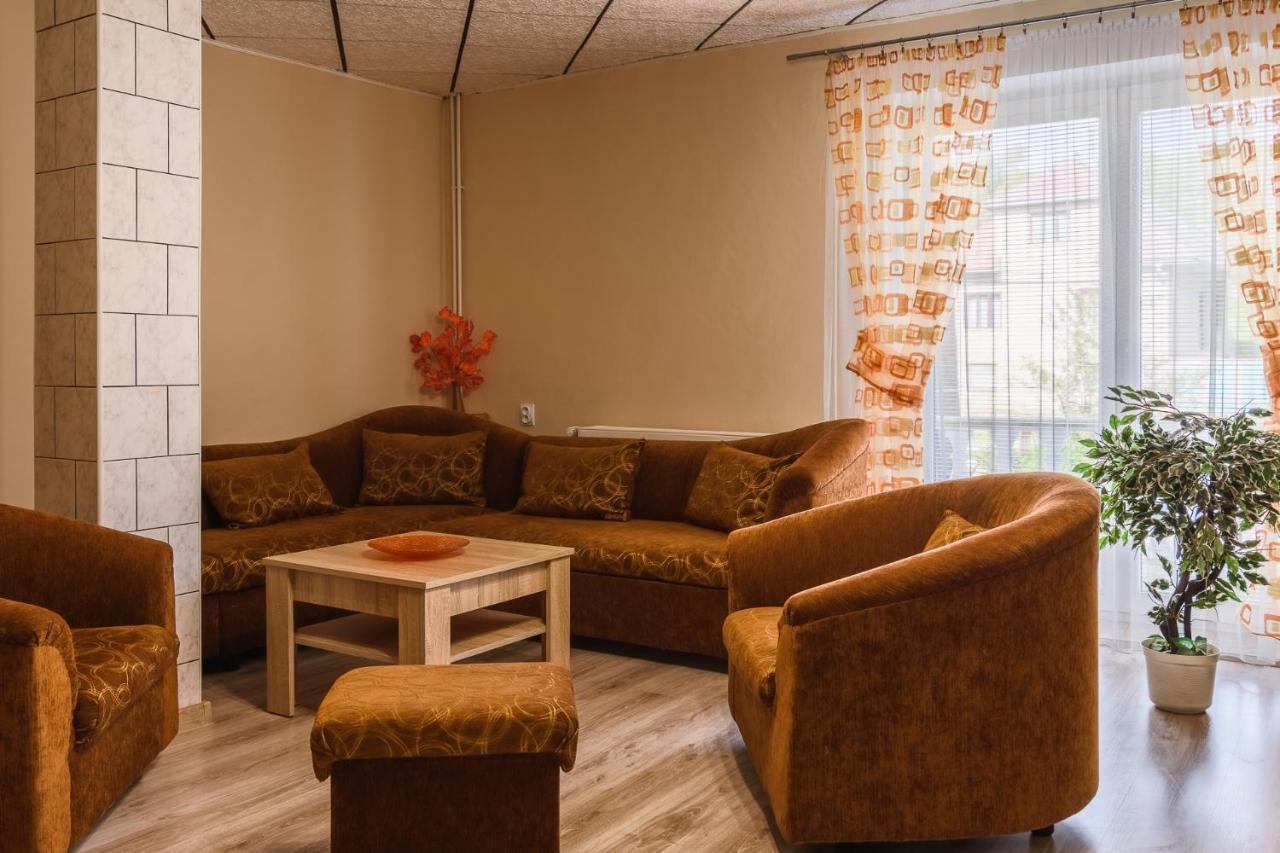Apartman Elegant 2 Bešeňová Exterior foto